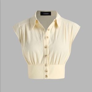 NWT Cider Shirred Collar Button Up Top